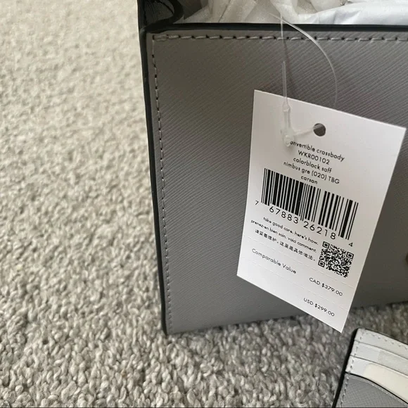 **NWT - Kate Spade purse and card holder